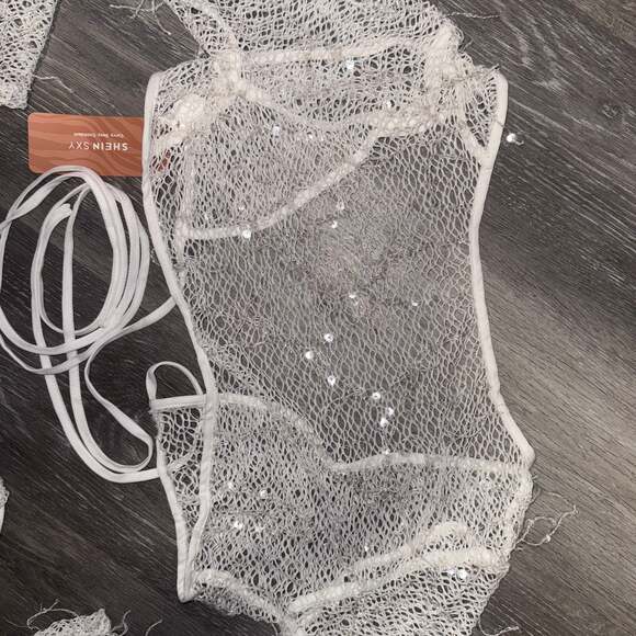 Glitter Rhinestone Fishnet Long Sleeve Crop Top - Picture 4 of 4